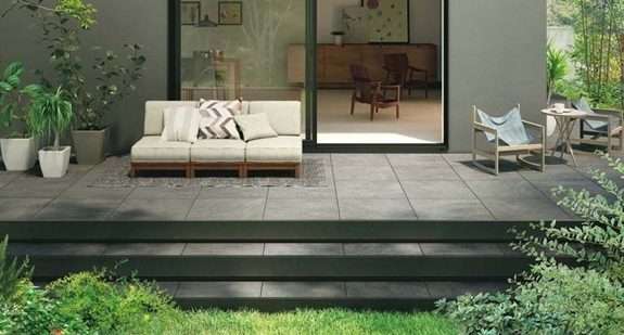 Lixil 兵庫西宮のフォーシーズンズ 外構 ガーデンエクステリアの造園施工 庭工事専門店